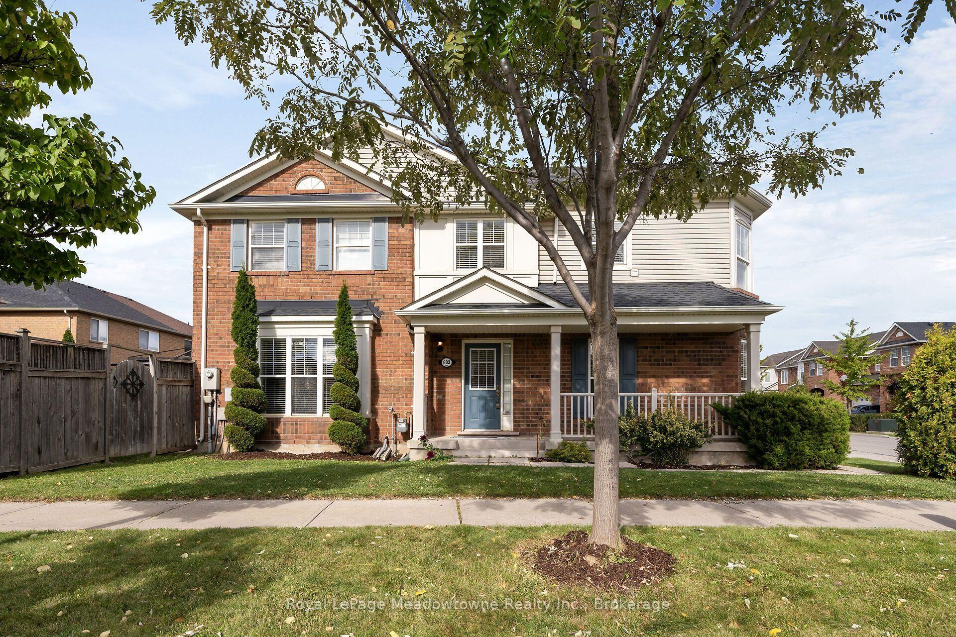 802 Stark Circle, Milton — Semi-Detached for sale, photo 1