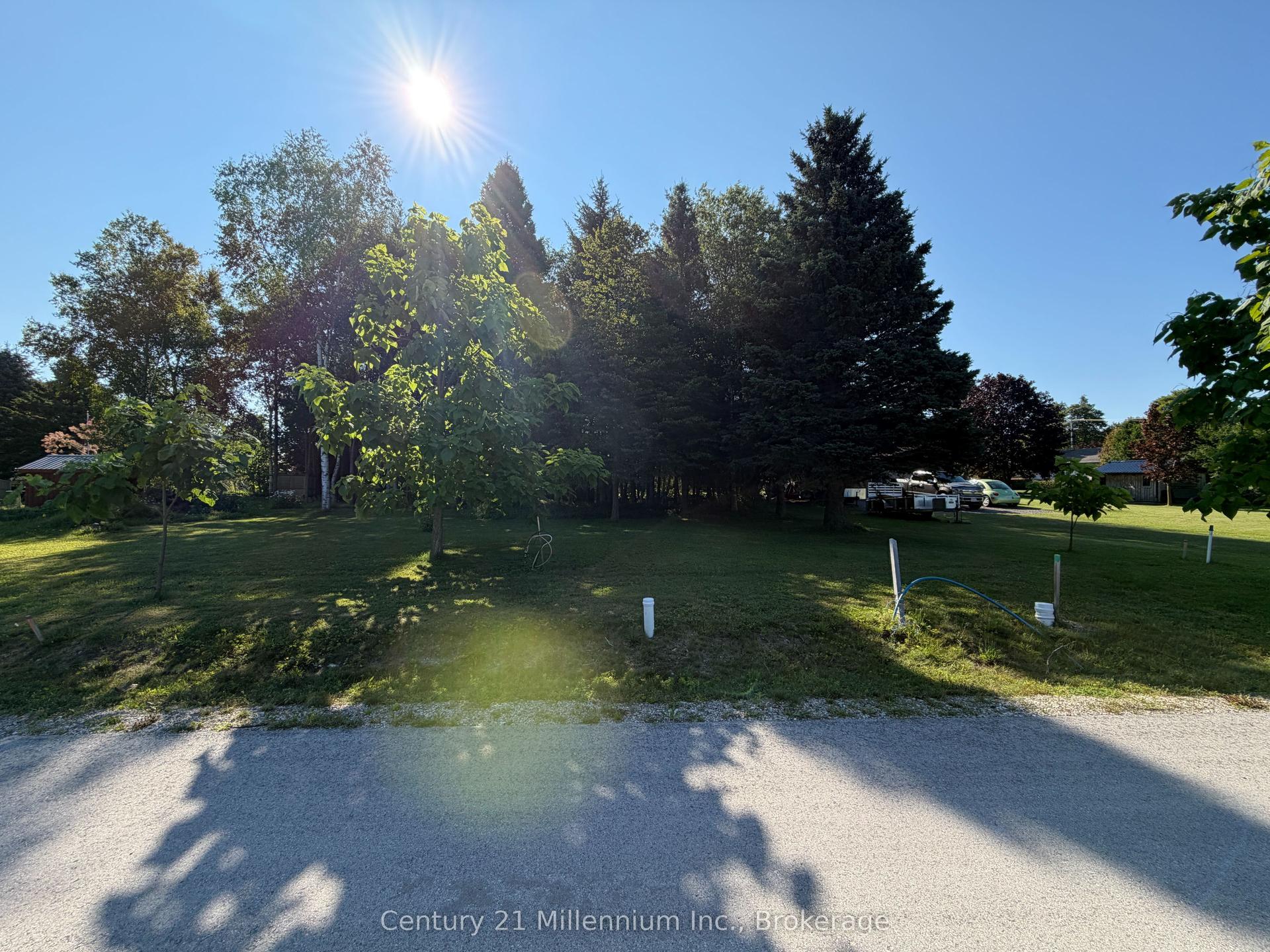 Parts 5 & 6 Kovac Lane, Saugeen Shores — Land for sale, photo 1