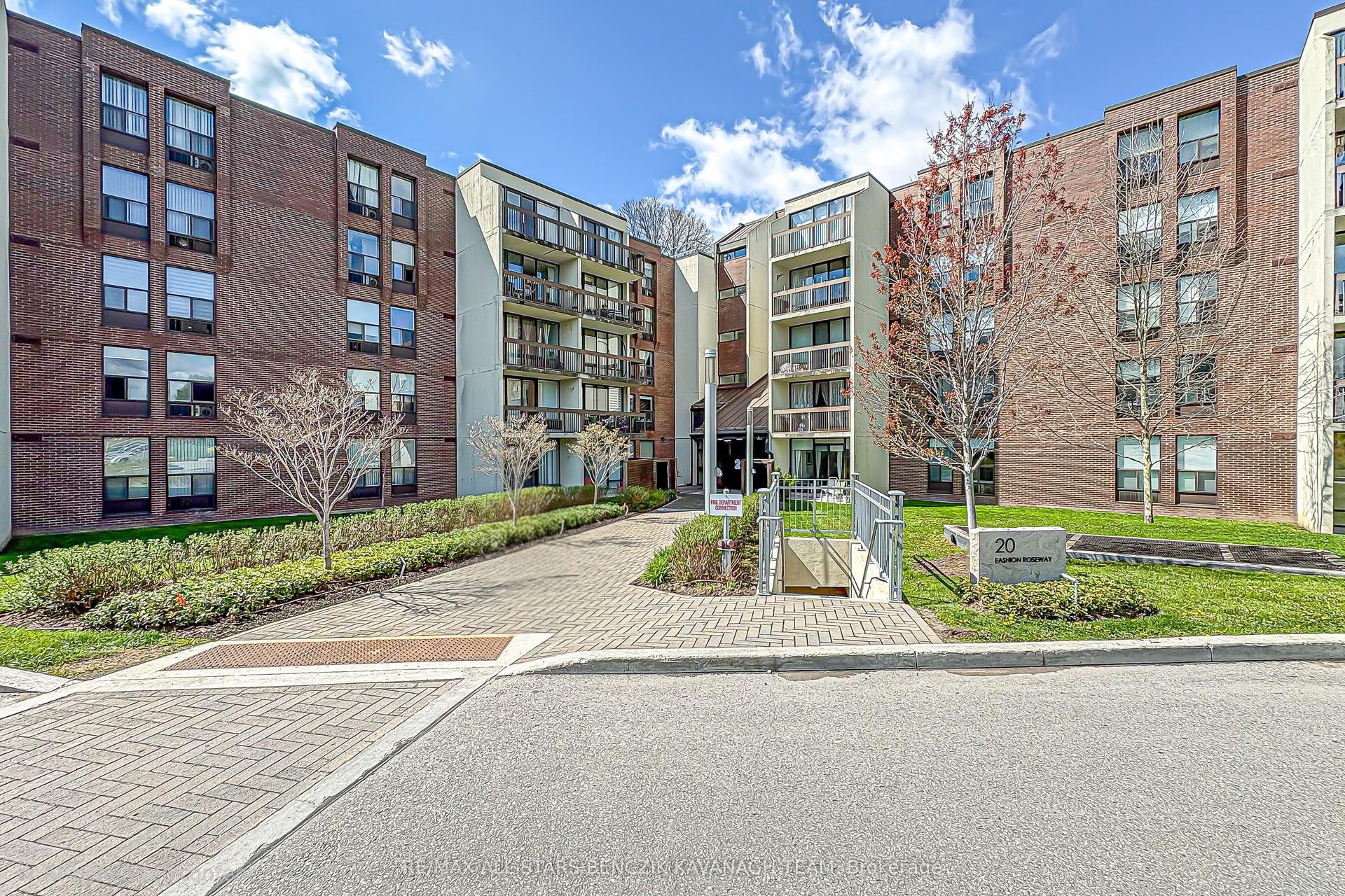 20 Fashion Roseway 408 #408, Toronto — Condo for sale, photo 1