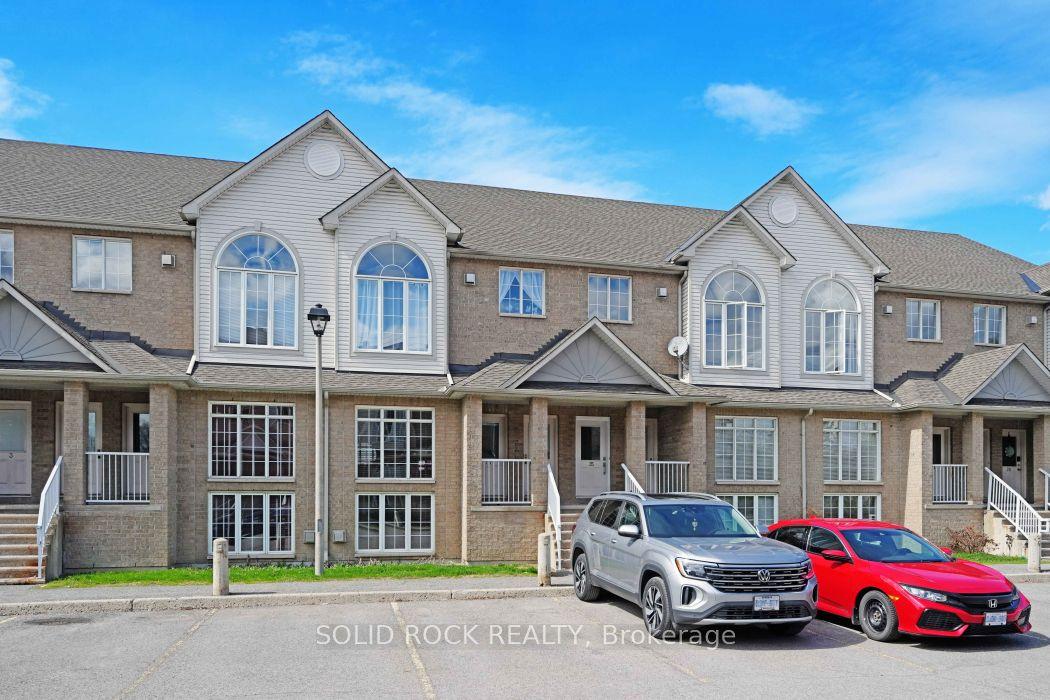 1701 Blohm Drive 13 #13, Hunt Club - South Keys and Area — Condo Town for lease, photo 1