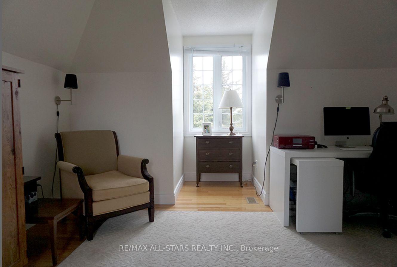 27 Tranmer Road — photo 1