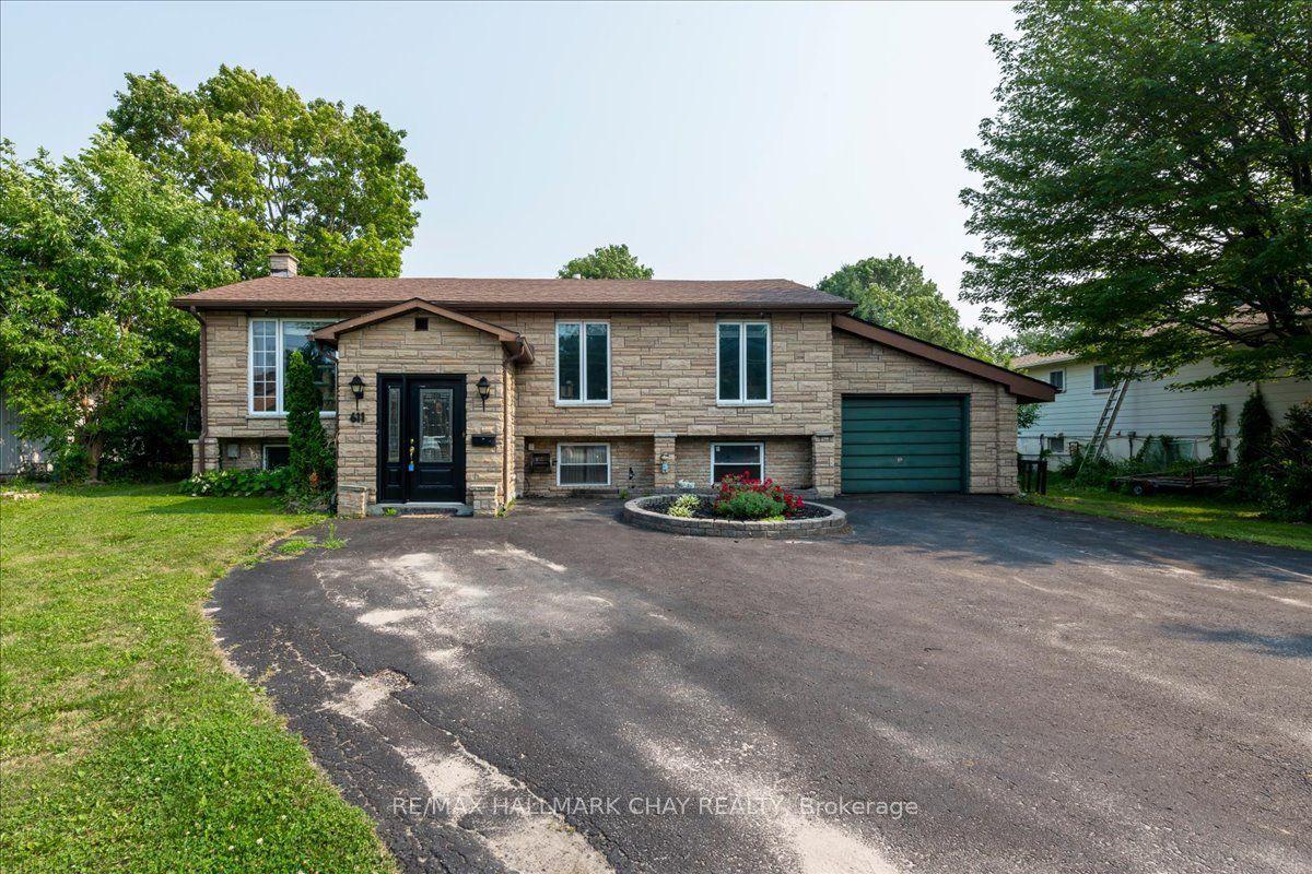 611 Big Bay Point Rd Road, Barrie — Detached for sale, photo 1