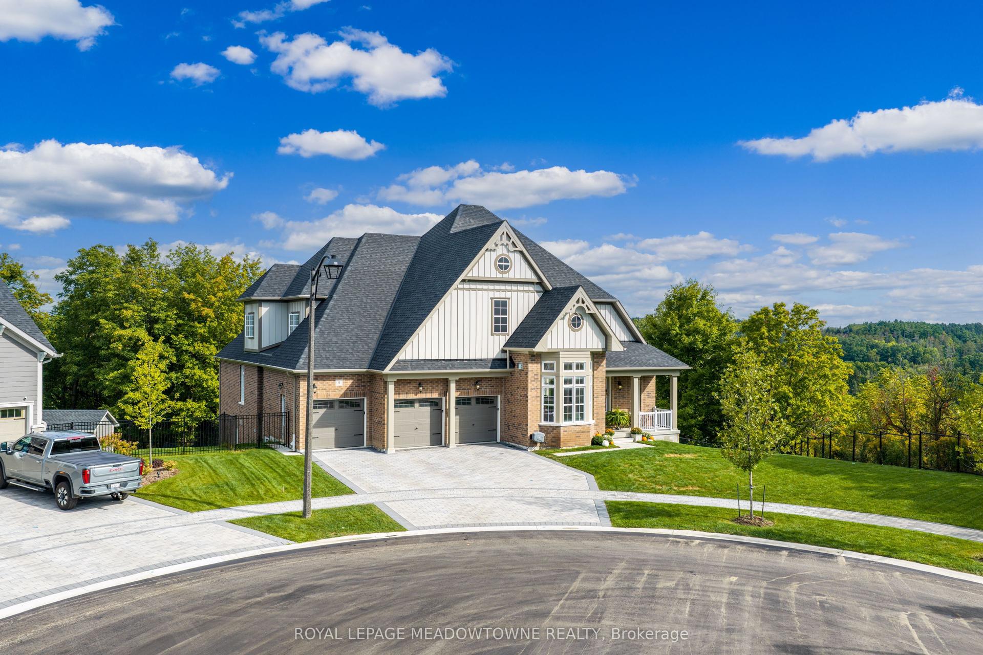 8 J B Robson Court, Halton Hills — Detached for sale, photo 1