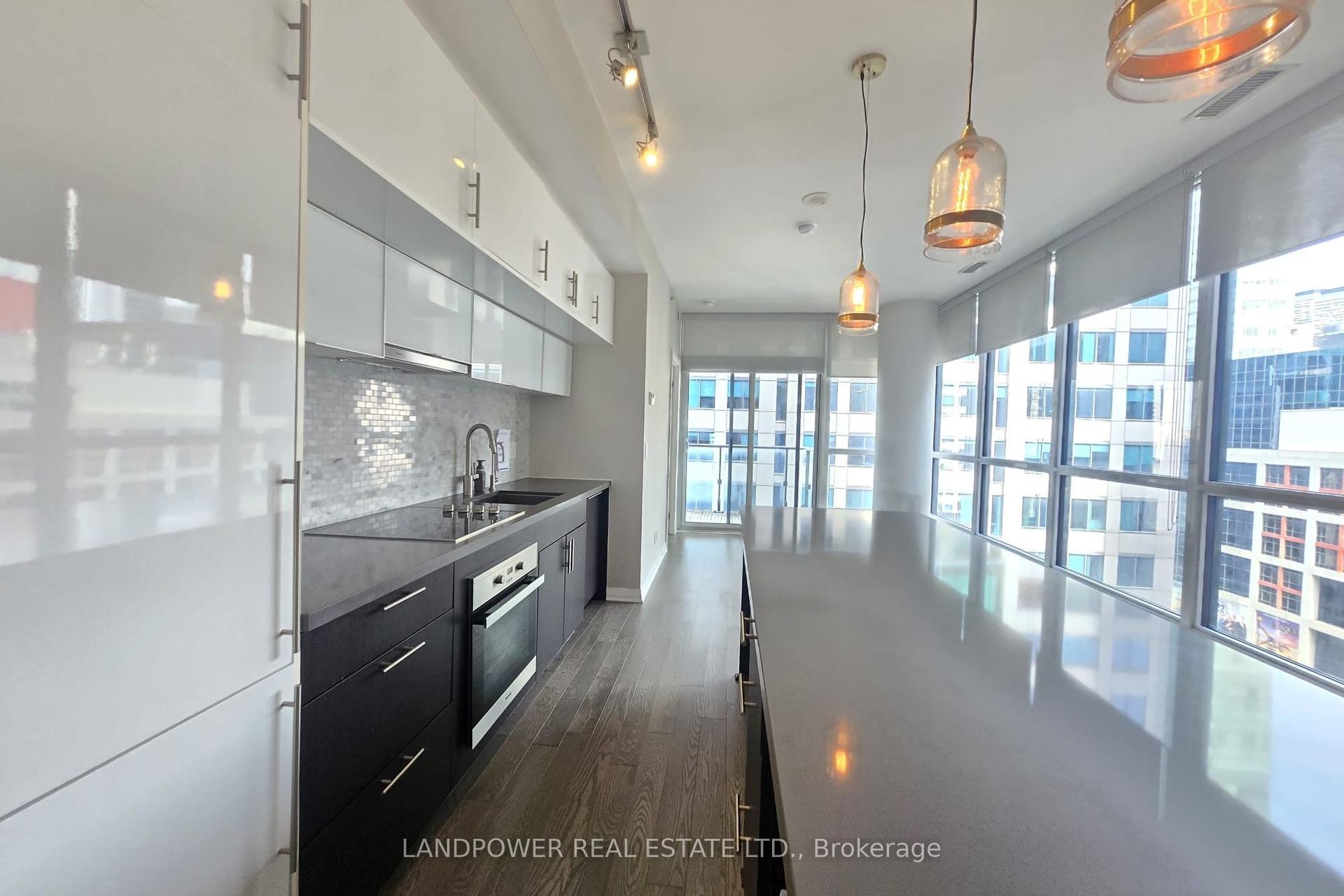 8 Mercer Street 1405 #1405 — photo 1