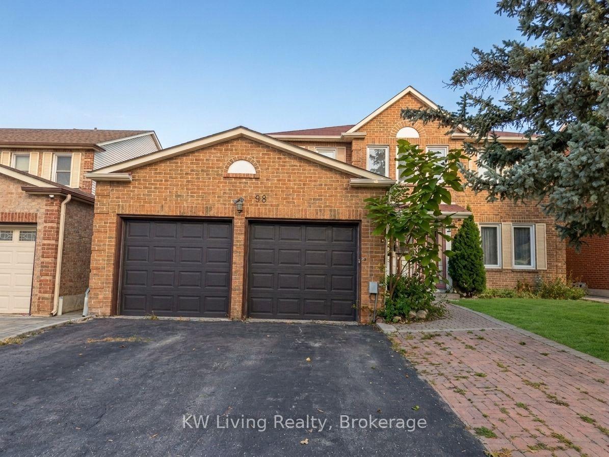 98 Canongate Trail, Toronto — Detached for sale, photo 1