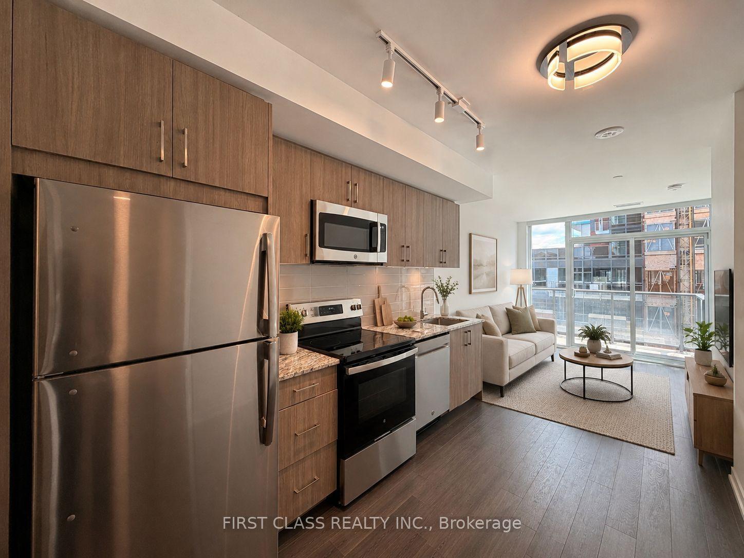 4010 Eglinton Avenue W 825 #825, Toronto — Condo for lease, photo 1