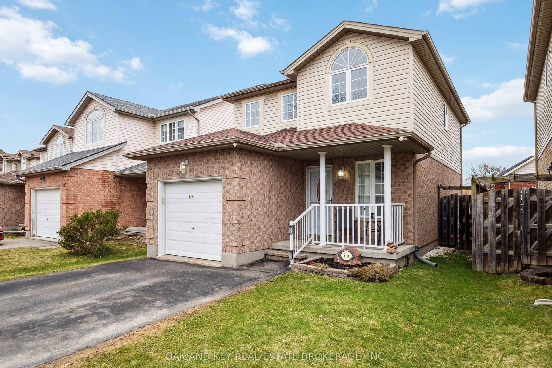 576 Ridgeview Drive — photo 1