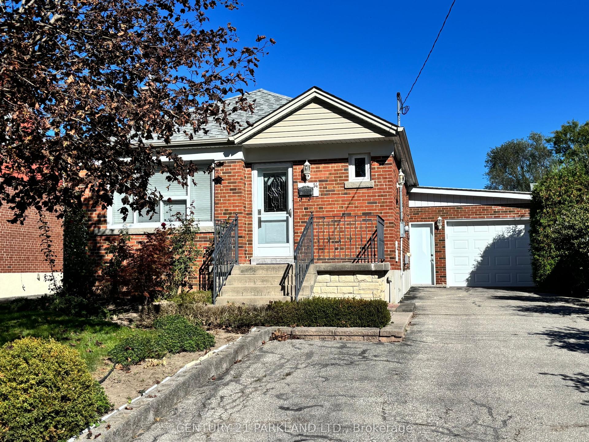 14 Orlando Boulevard, Toronto — Detached for sale, photo 1
