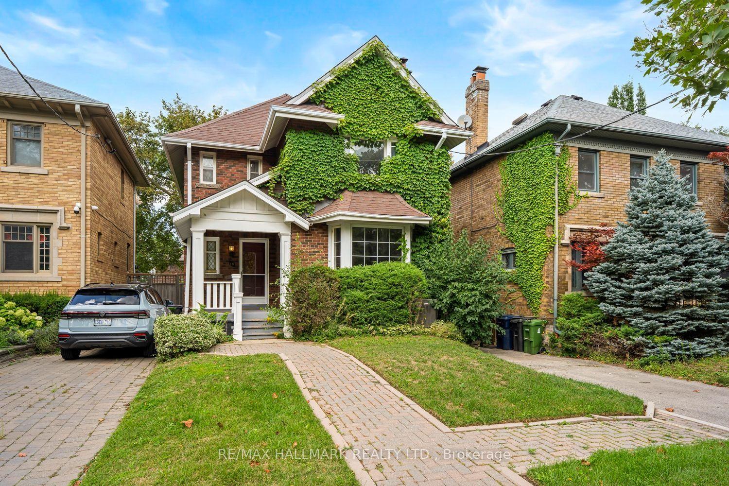 48 Chatsworth Drive, Toronto — Detached for sale, photo 1