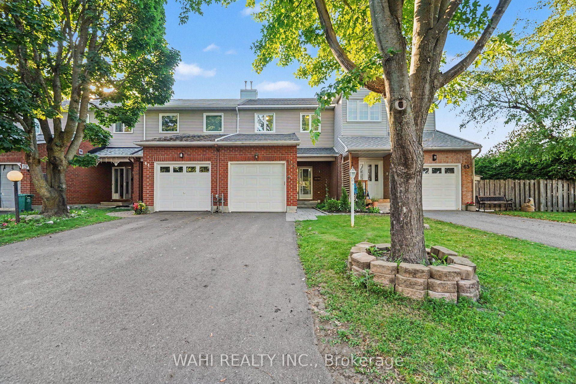 63 Armadale Crescent, Barrhaven — Townhouse for sale, photo 1