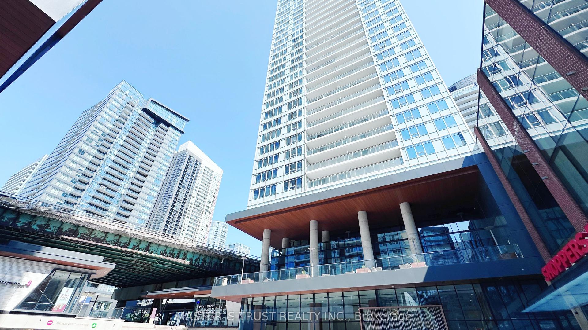 17 Bathurst Street 1715 #1715, Toronto — Condo for sale, photo 1
