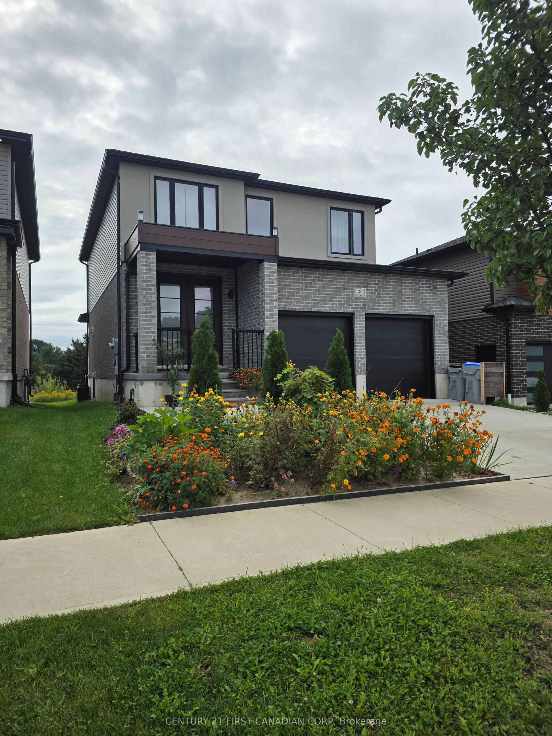 4 McNeil Street, Strathroy-Caradoc — Detached for sale, photo 1