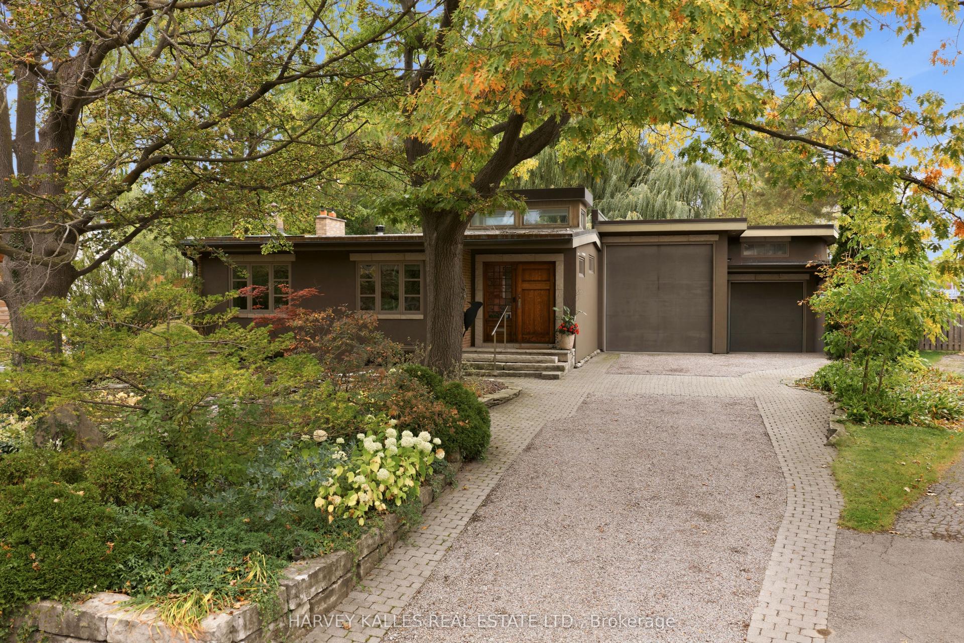41 Hurlingham Crescent, Toronto — Detached for sale, photo 1