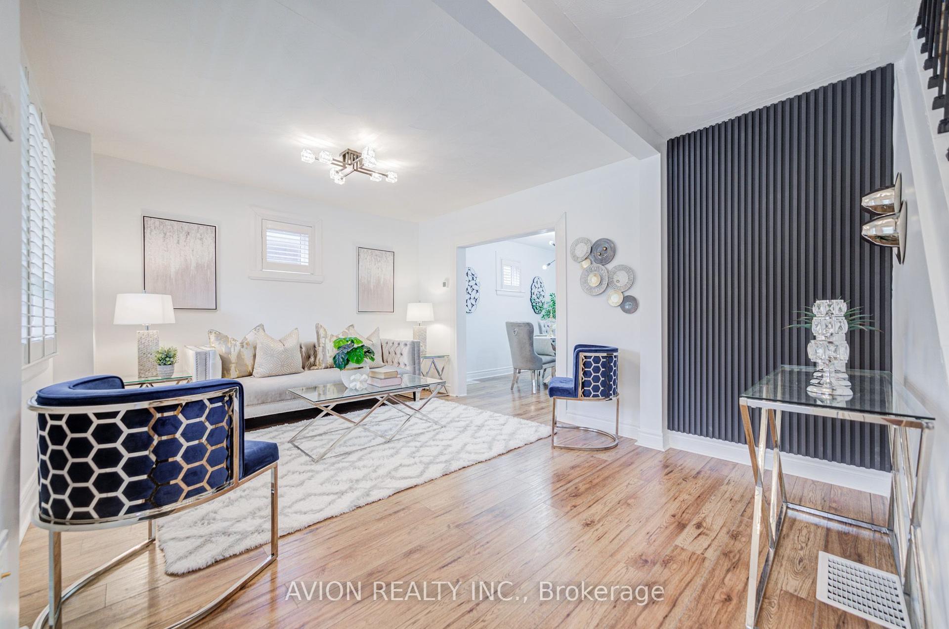 225 Clarke Street, Oshawa — Detached for sale, photo 1