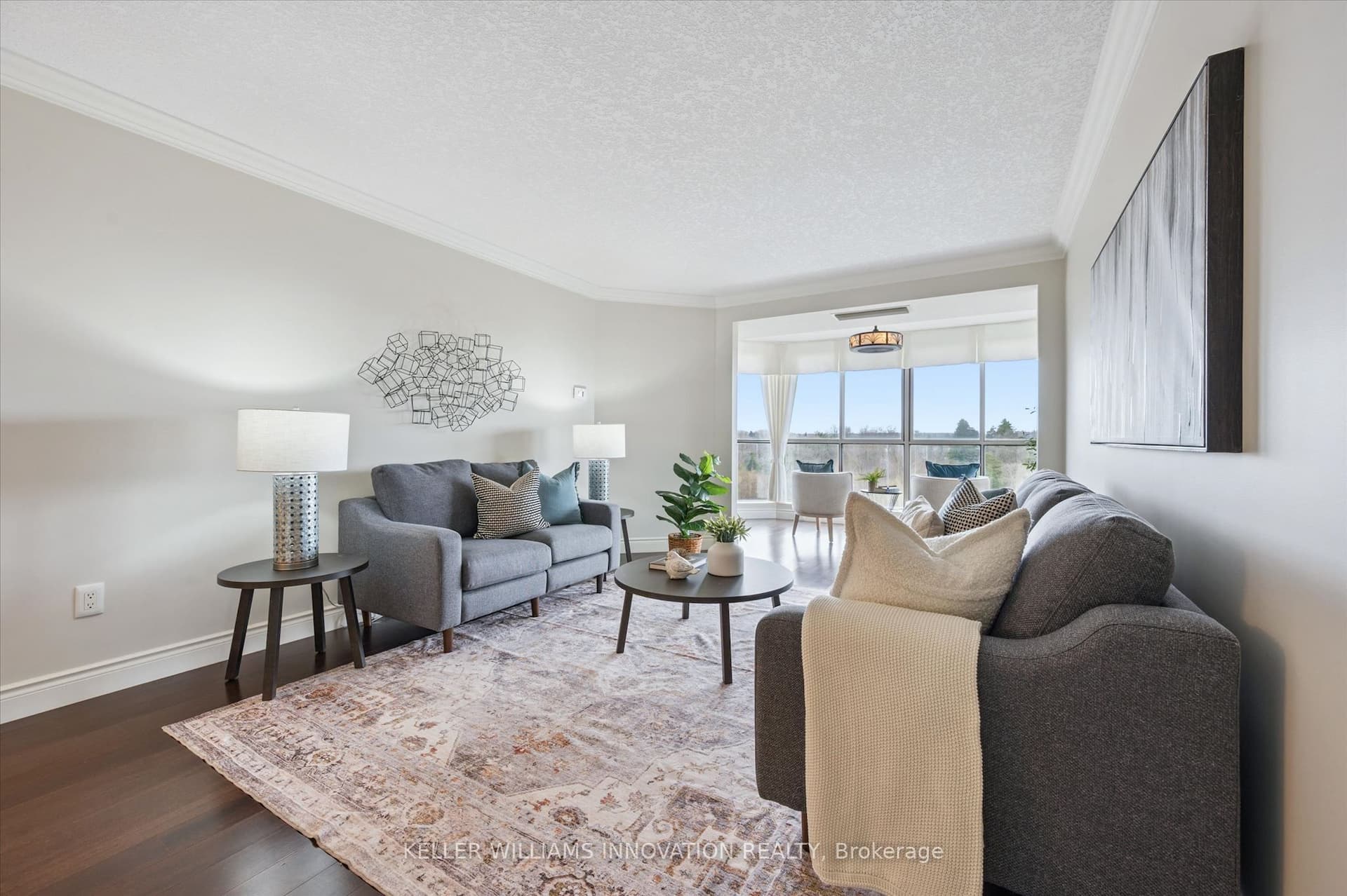 265 Westcourt Place 1010 #1010 — photo 1