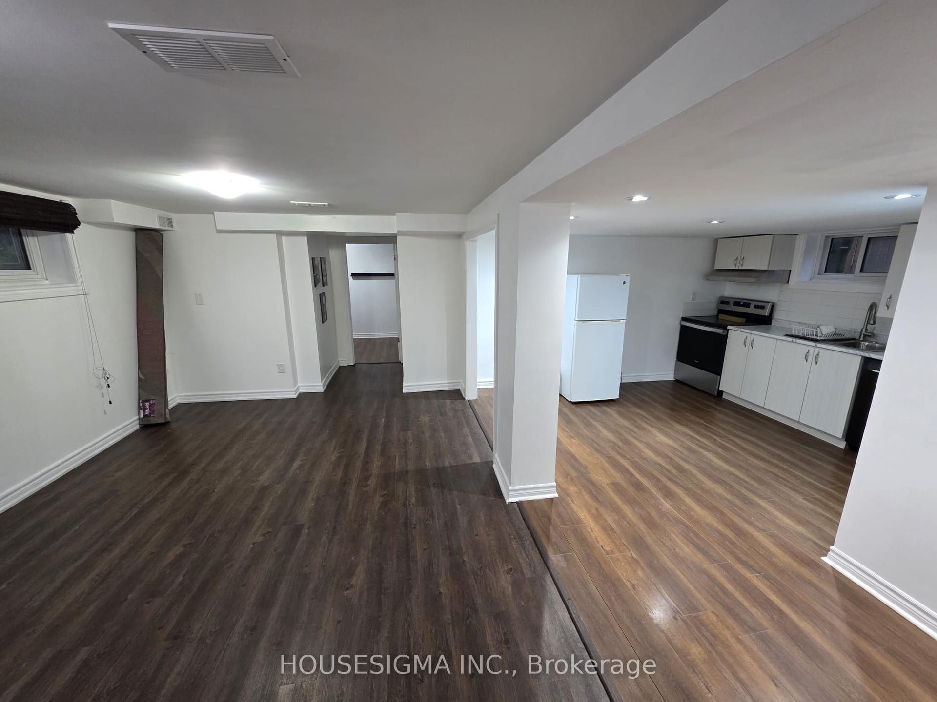 30 Silvercrest Avenue BSMT #BSMT, Toronto — Detached for lease, photo 1