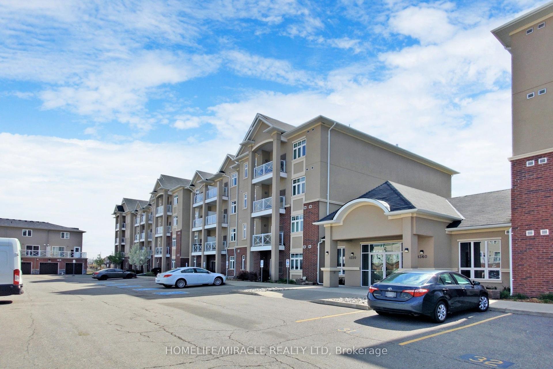 1370 Costigan Road 402 #402 — photo 1