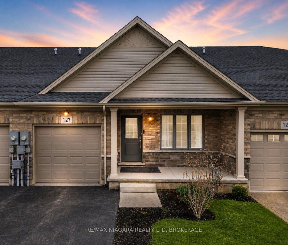 127 ACACIA Road — photo 1