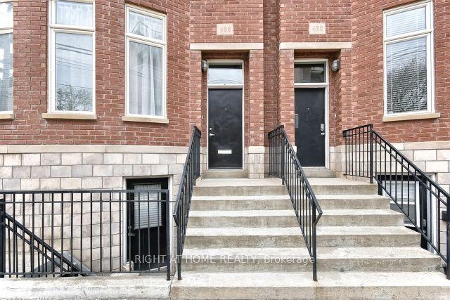 488 King Street E — photo 1