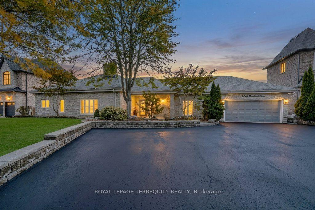 1449 Rosebank Road — photo 1