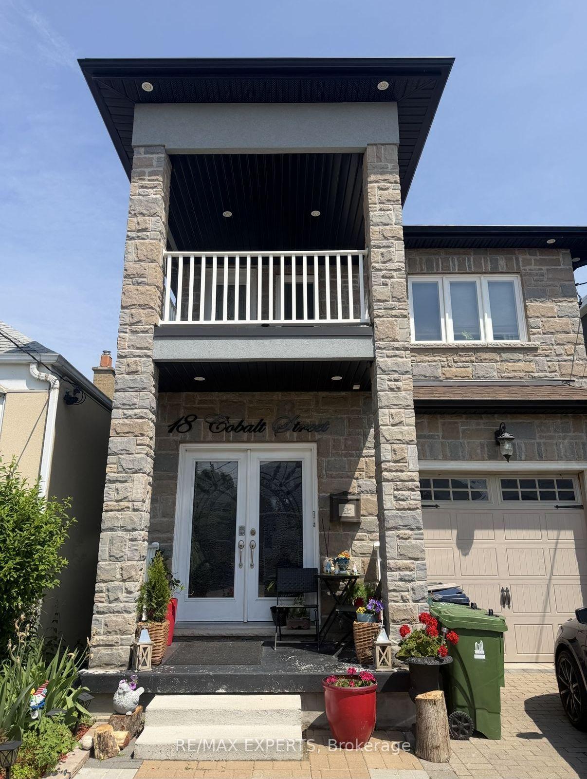 18 Cobalt Street — photo 1