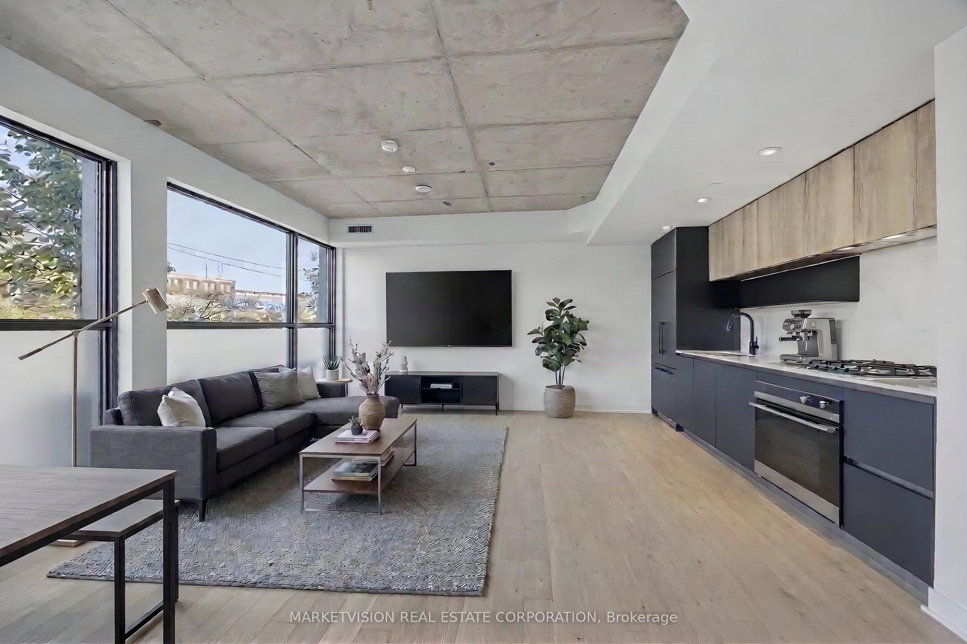 2625 Dundas Street W 101 #101, Toronto — Condo for lease, photo 1