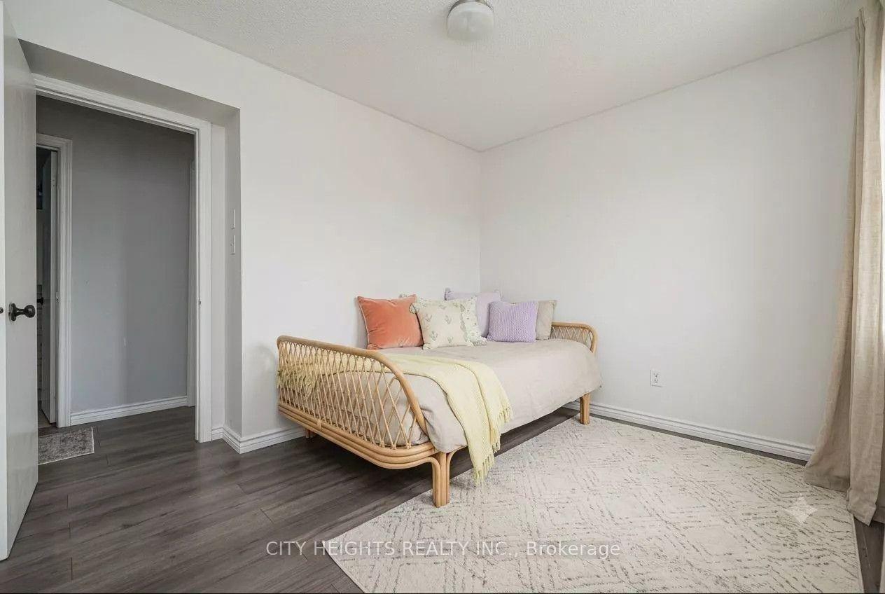 510 Essa Road 44 #44, Barrie — Condo for lease, photo 1