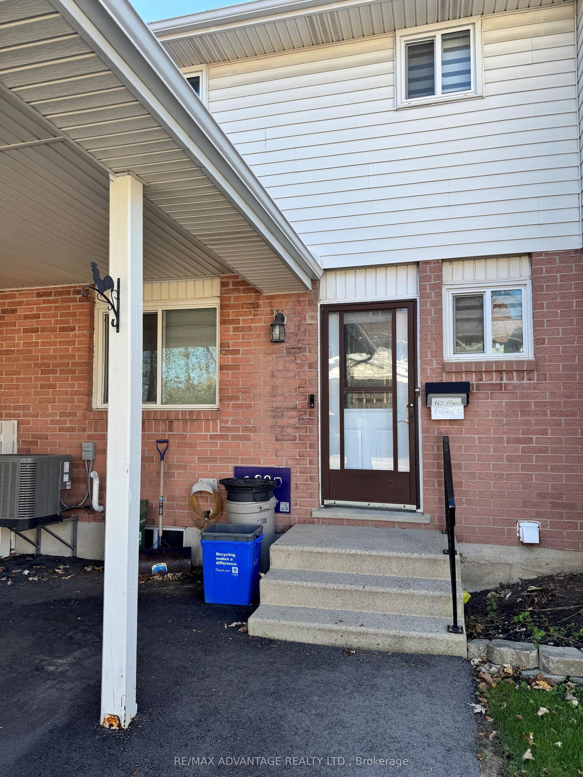 1318 Highbury Avenue N 71 #71 — photo 1