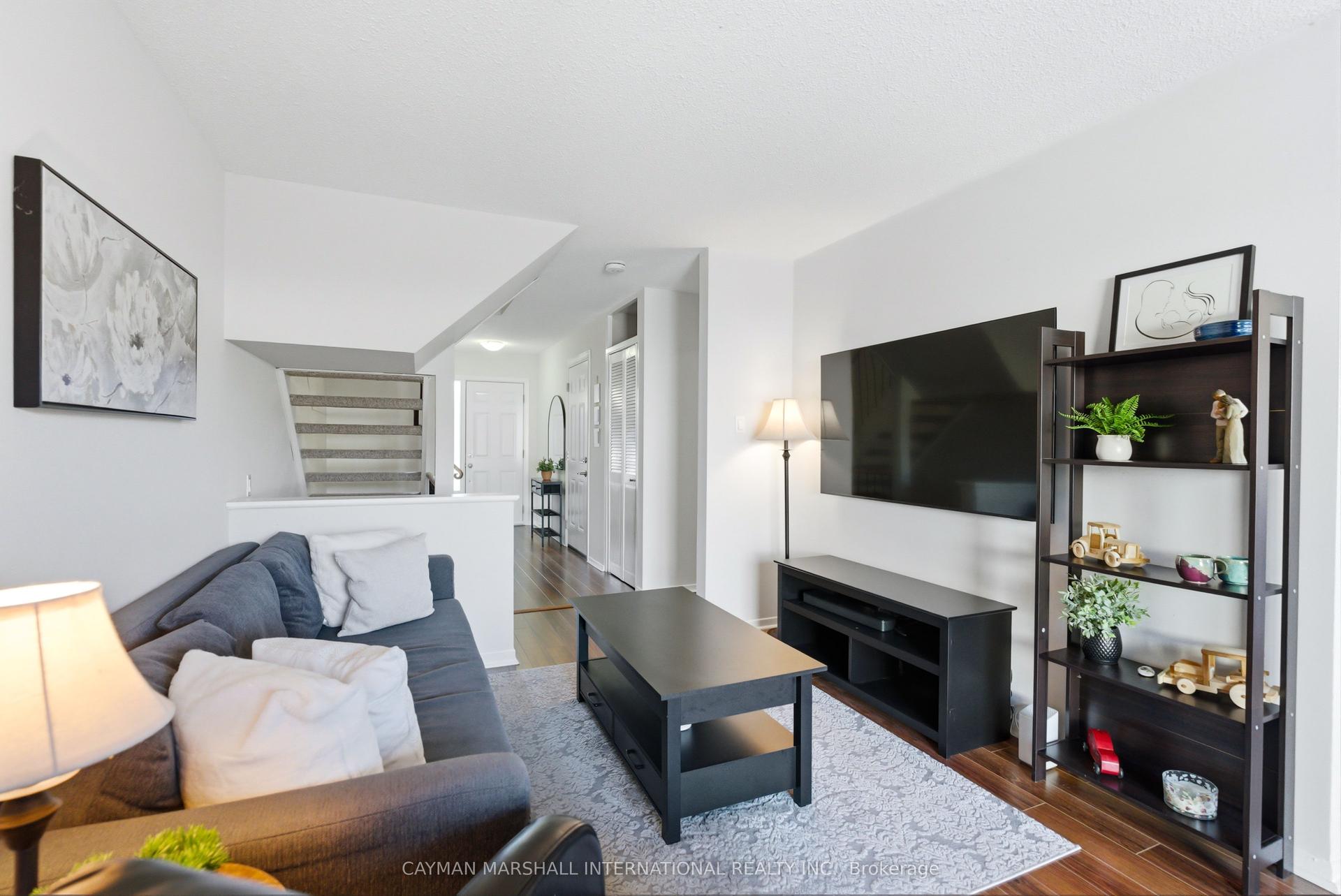44 Jenkins Lane — photo 1