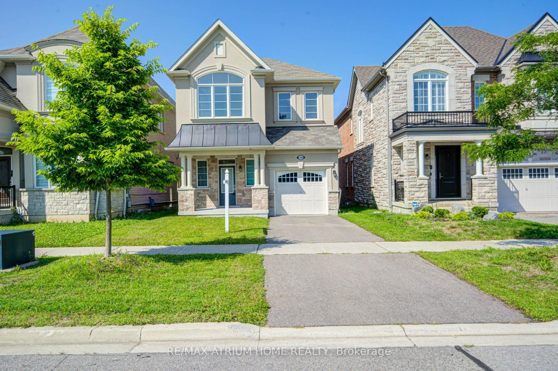 396 Thomas Phillips Drive, Aurora — Detached for lease, photo 1