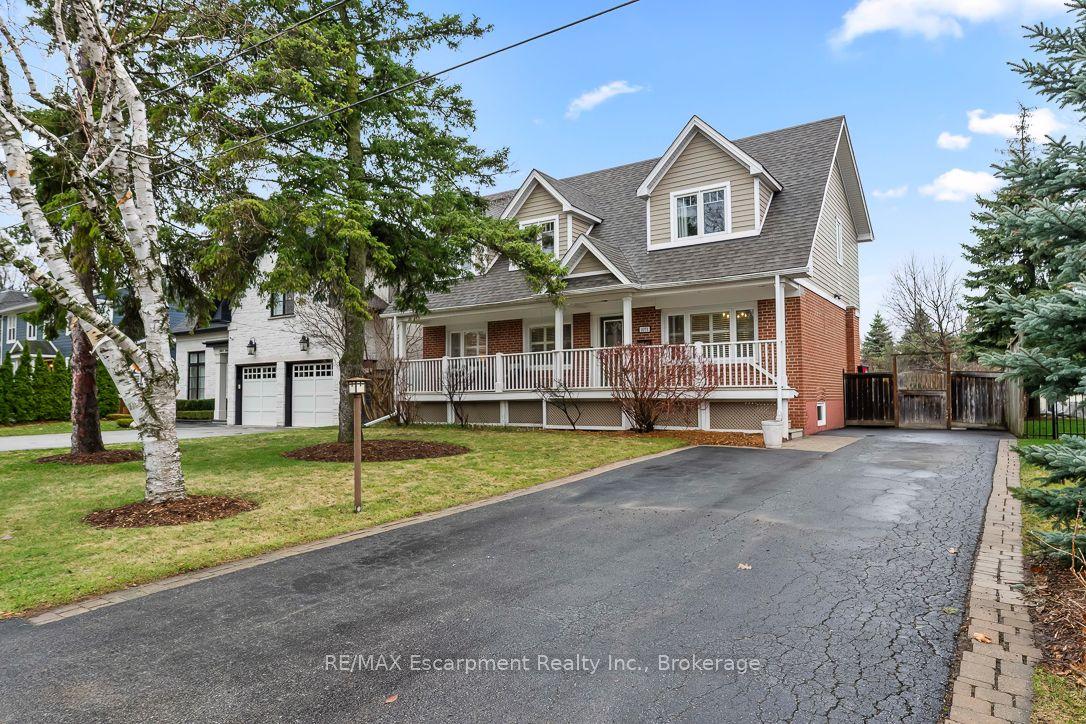 1071 Melvin Avenue — photo 1