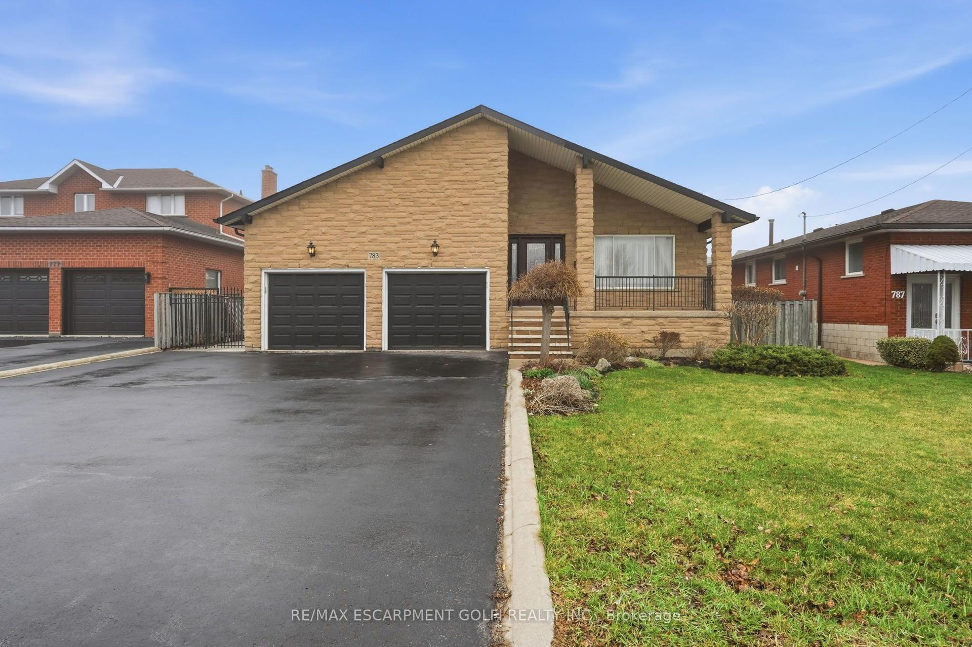 783 Stone Church Road E — photo 1