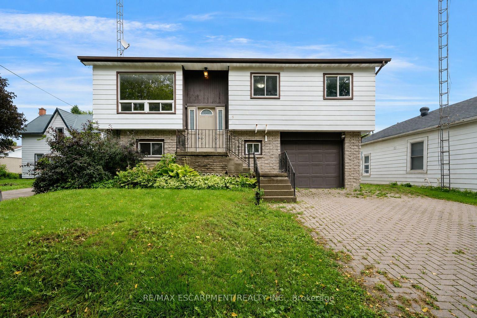5 Elizabeth Street, Innisfil — Detached for sale, photo 1