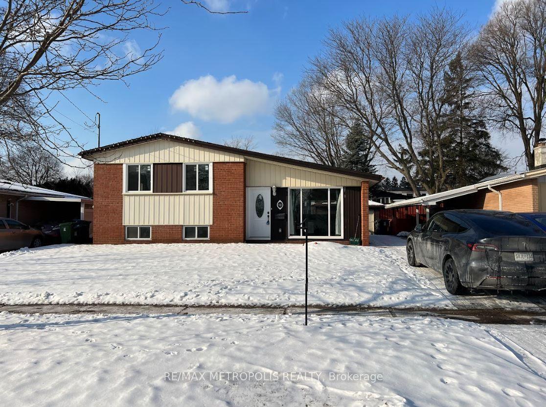 52 Benleigh Drive Main #Main, Toronto — Detached for lease, photo 1