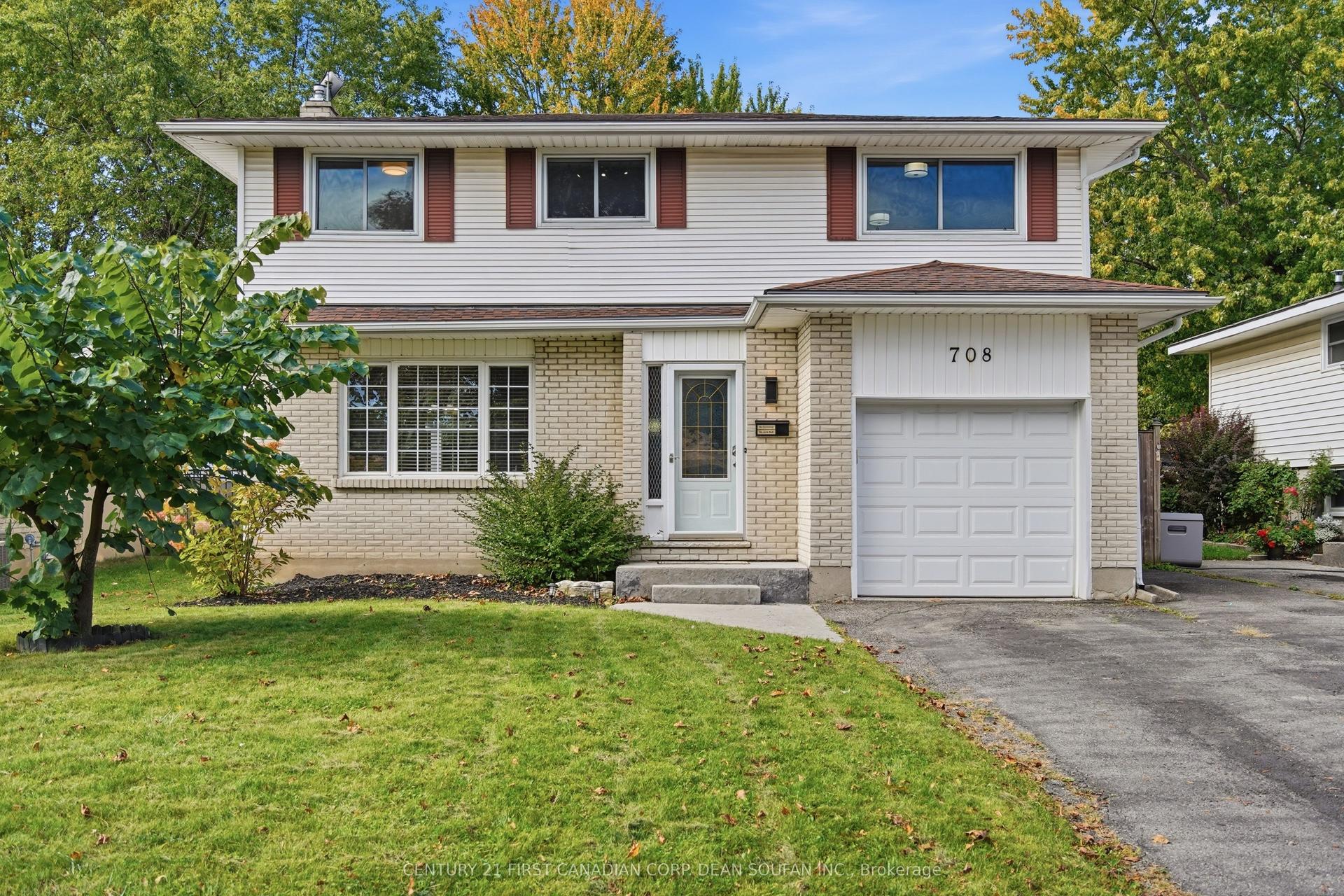 708 Millbank Drive, London South — Detached for sale, photo 1