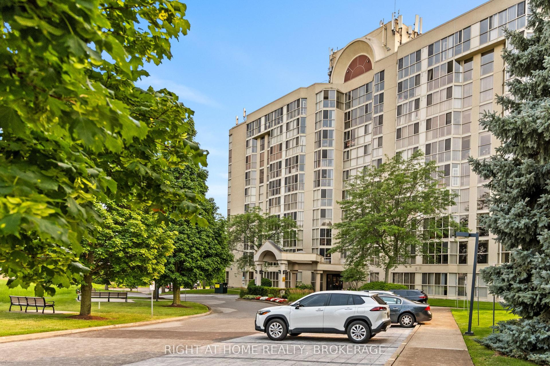 162 Martindale Road 801 #801, St. Catharines — Condo for sale, photo 1