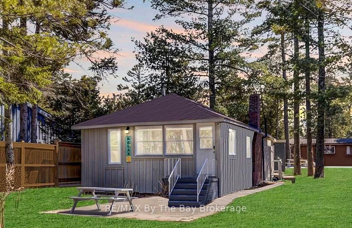 278 Coastline Drive, Wasaga Beach — Detached for sale, photo 1