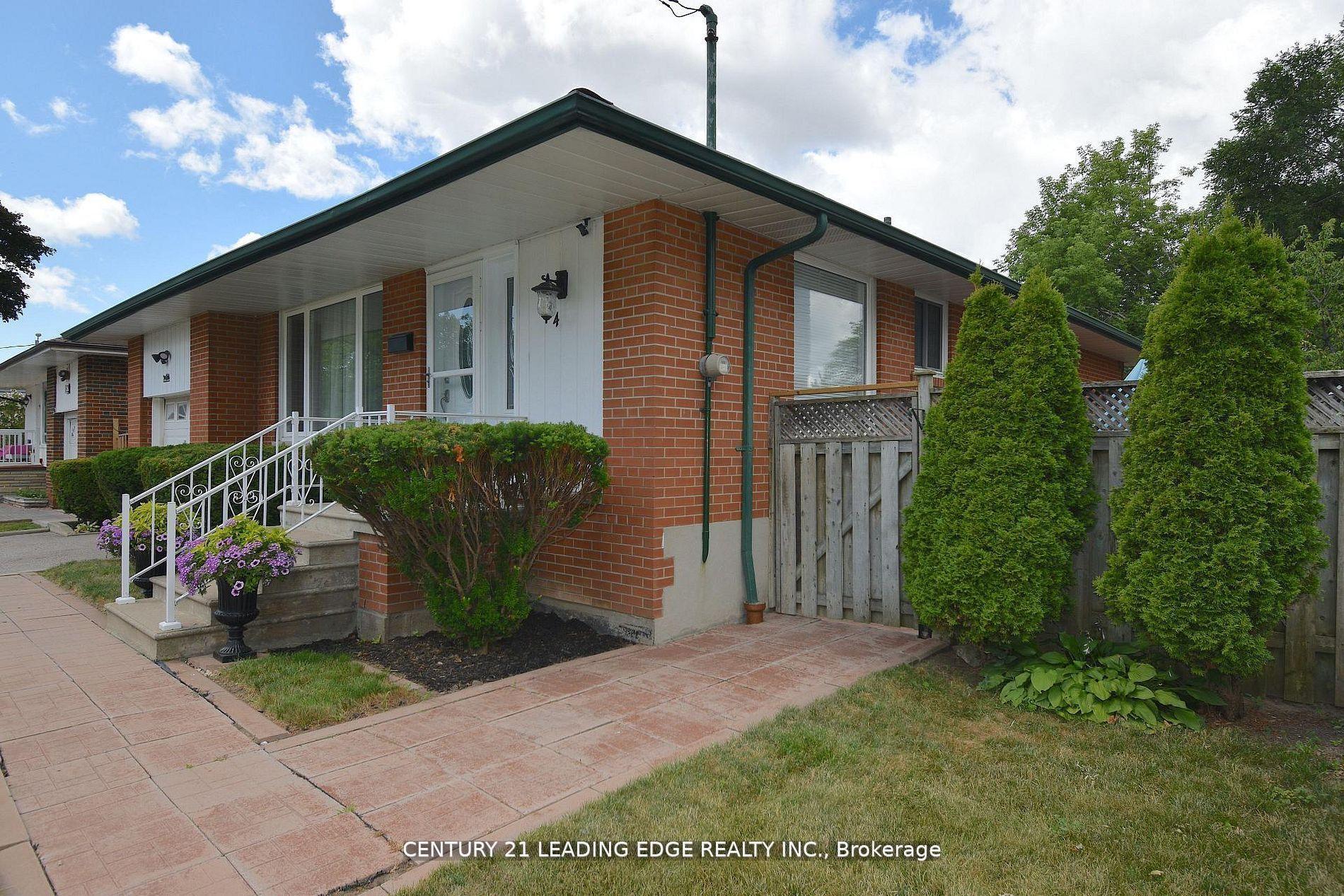 84 Allanford Road — photo 1