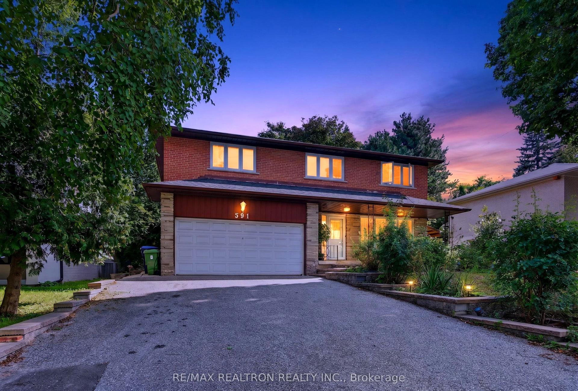 591 Cummer Avenue, Toronto — Detached for sale, photo 1
