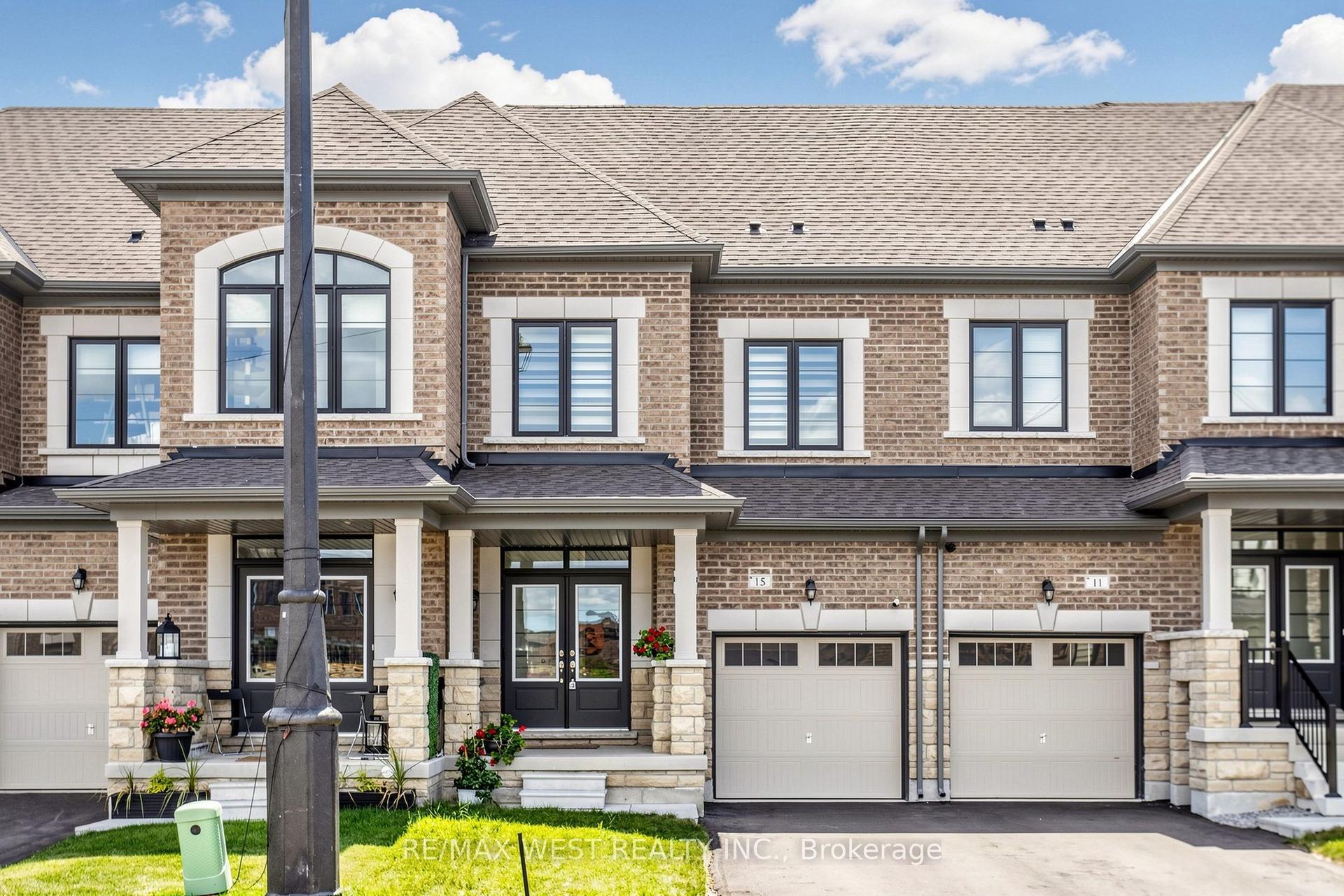 15 Kinloss Street, Vaughan — Townhouse for sale, photo 1