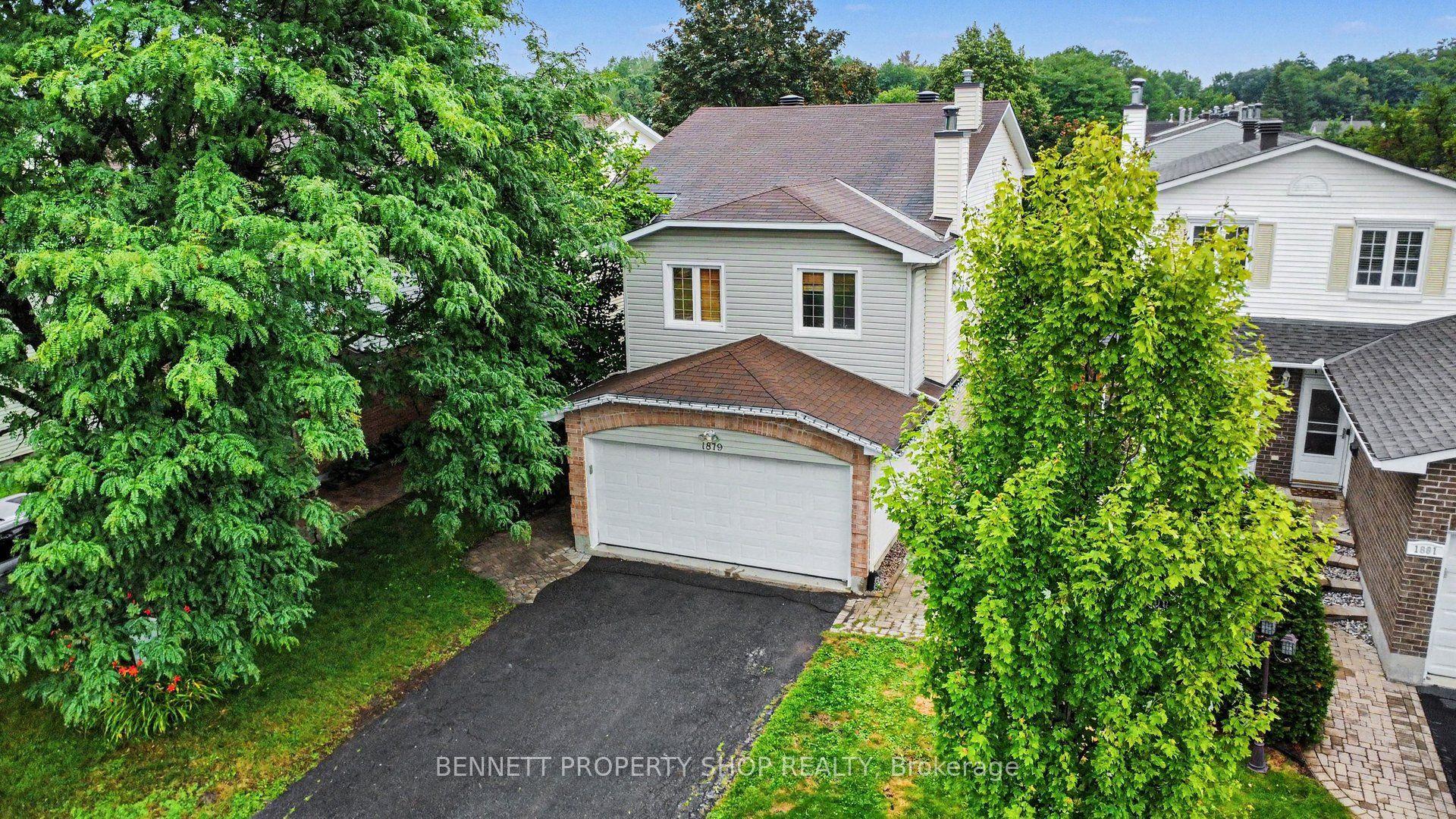 1879 Leclair Crescent, Orleans - Cumberland and Area — Detached for sale, photo 1