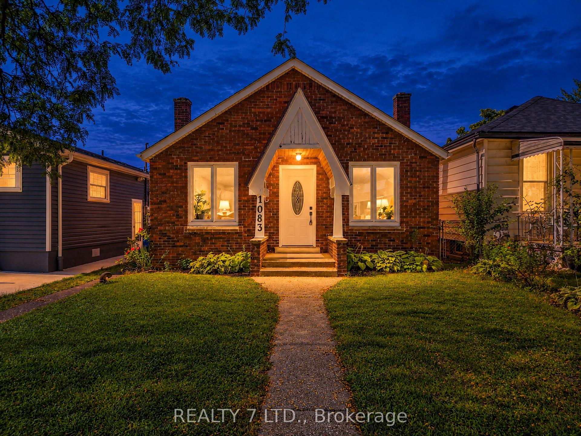 1083 Campbell Avenue, Windsor — Detached for sale, photo 1