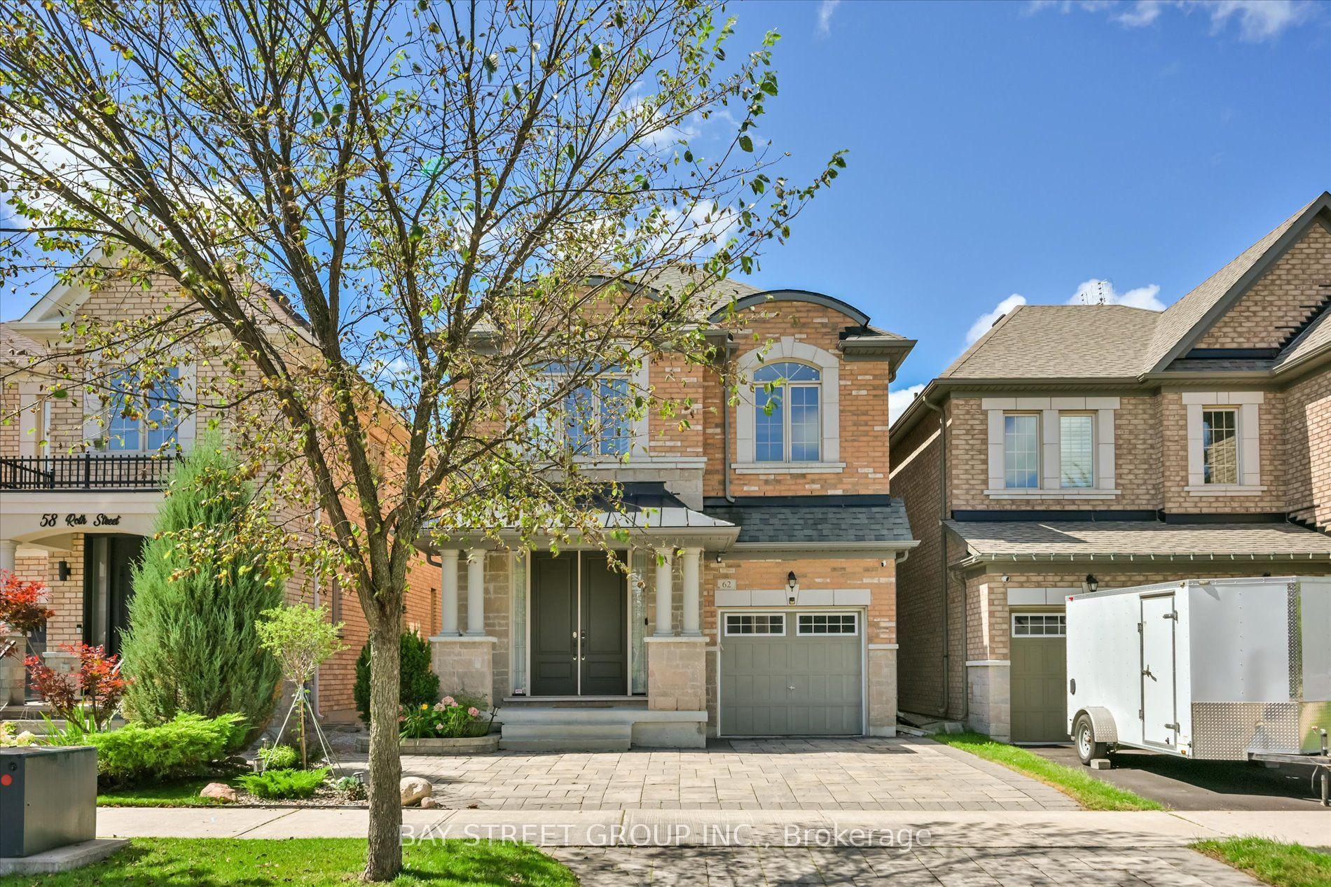 62 Roth Street, Aurora — Detached for sale, photo 1