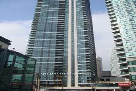 18 Harbour Street 706 #706, Toronto — Condo for lease, photo 1
