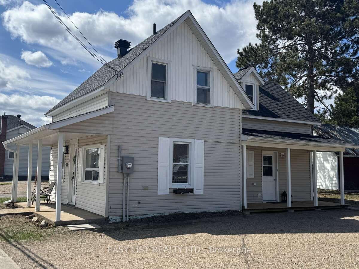 104 Siberia Road — photo 1