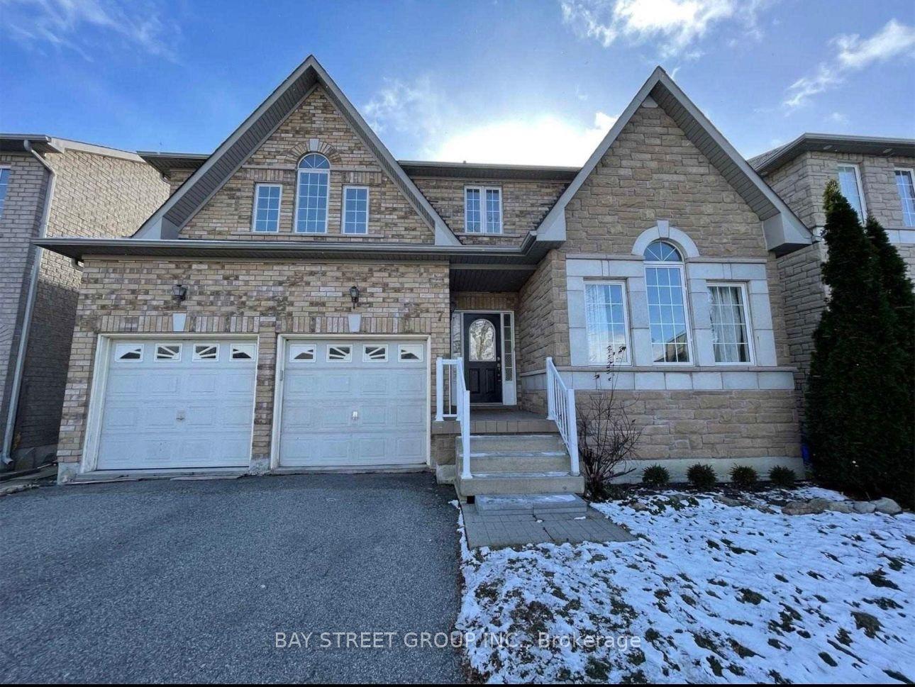 7 Raymond Bartlett Ave Avenue — photo 1