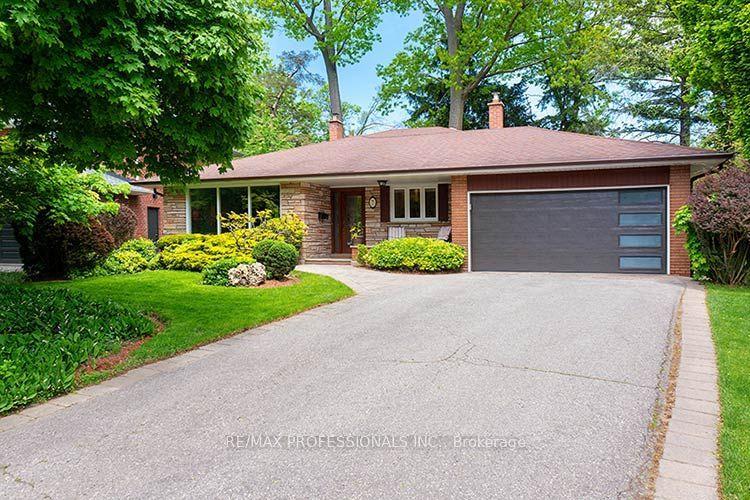 7 Cherry Post Crescent, Toronto — Detached for sale, photo 1