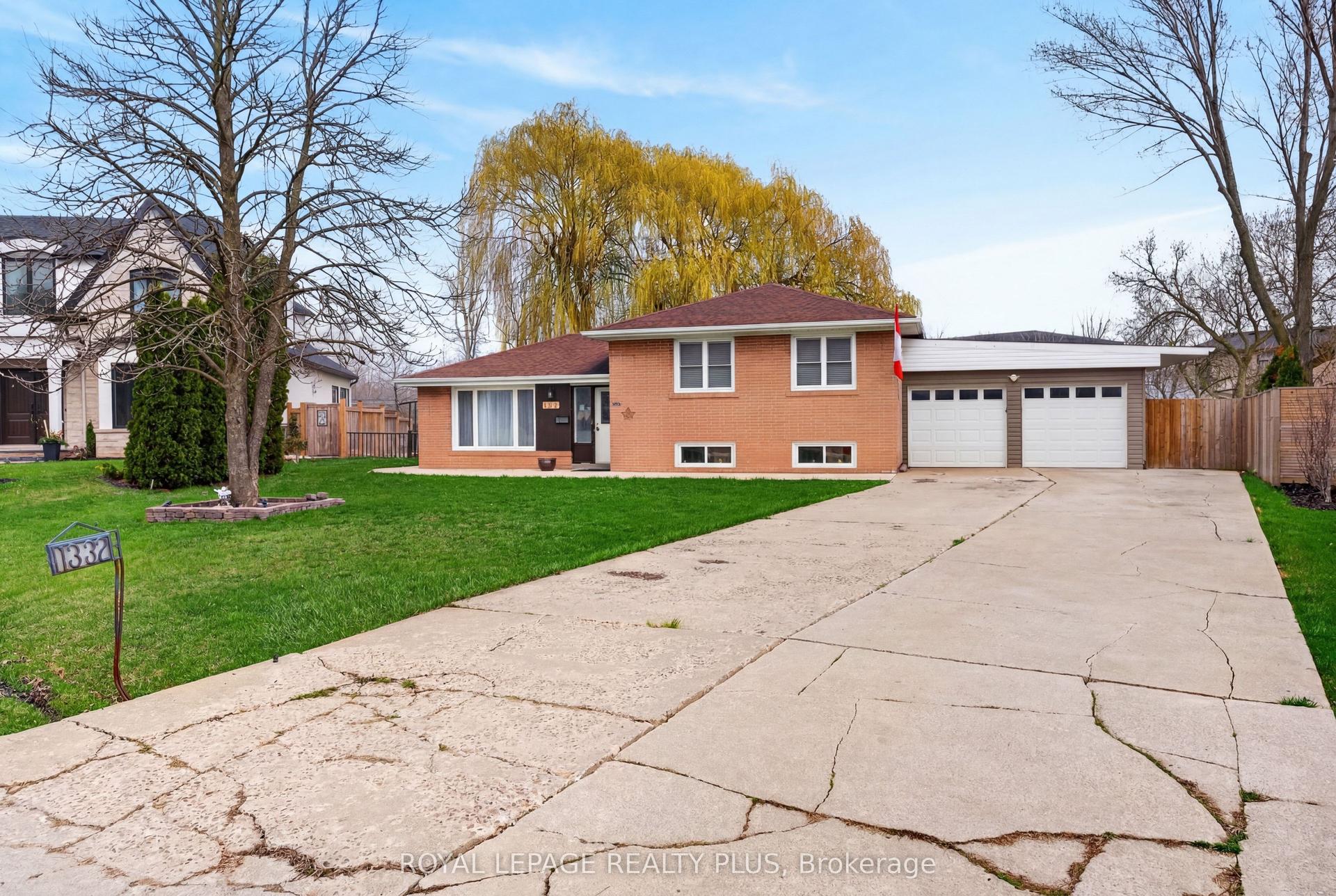 1332 Stanbury Road — photo 1