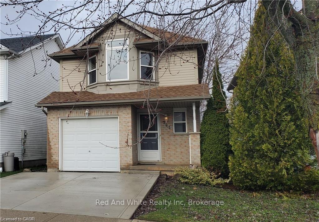 725 Paris Boulevard — photo 1