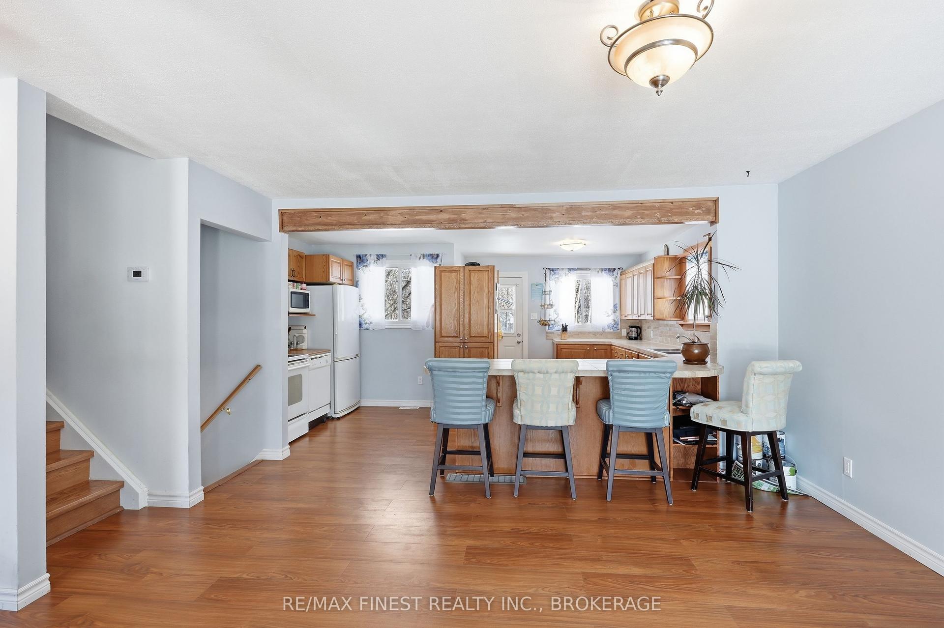 676 Laurier Boulevard, Brockville — Detached for sale, photo 1